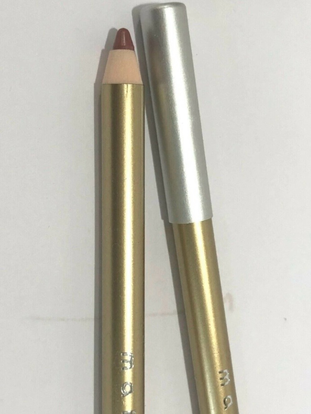 4 MALLY dark circle corrector MALLY green eye shadow,MALLY lip color,Nude pencil - Picture 7 of 15